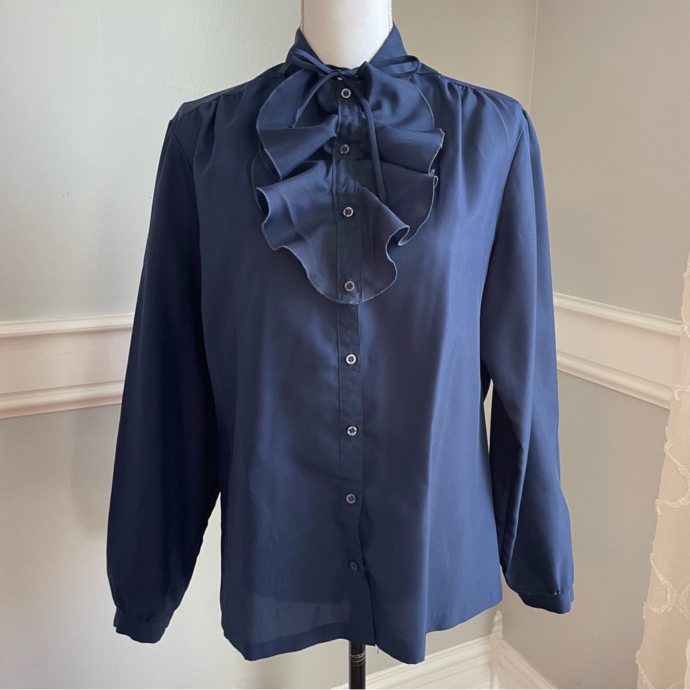 Vintage 60s Era Ship’ n Shore Navy Blouse Detachable Ruffle size 16- Modern M/L
